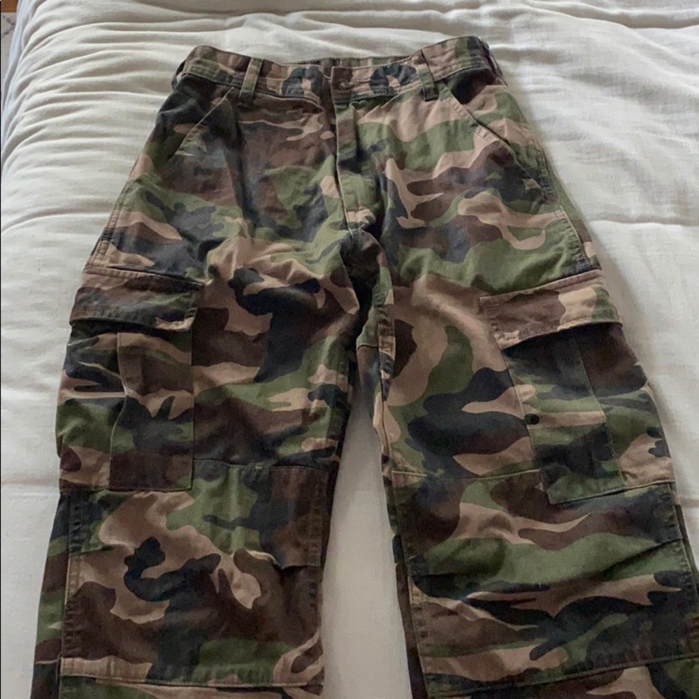 Brandy Melville Camo Pants